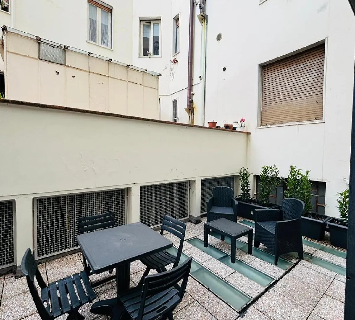 Best Aparthotel Alfieri Florenz